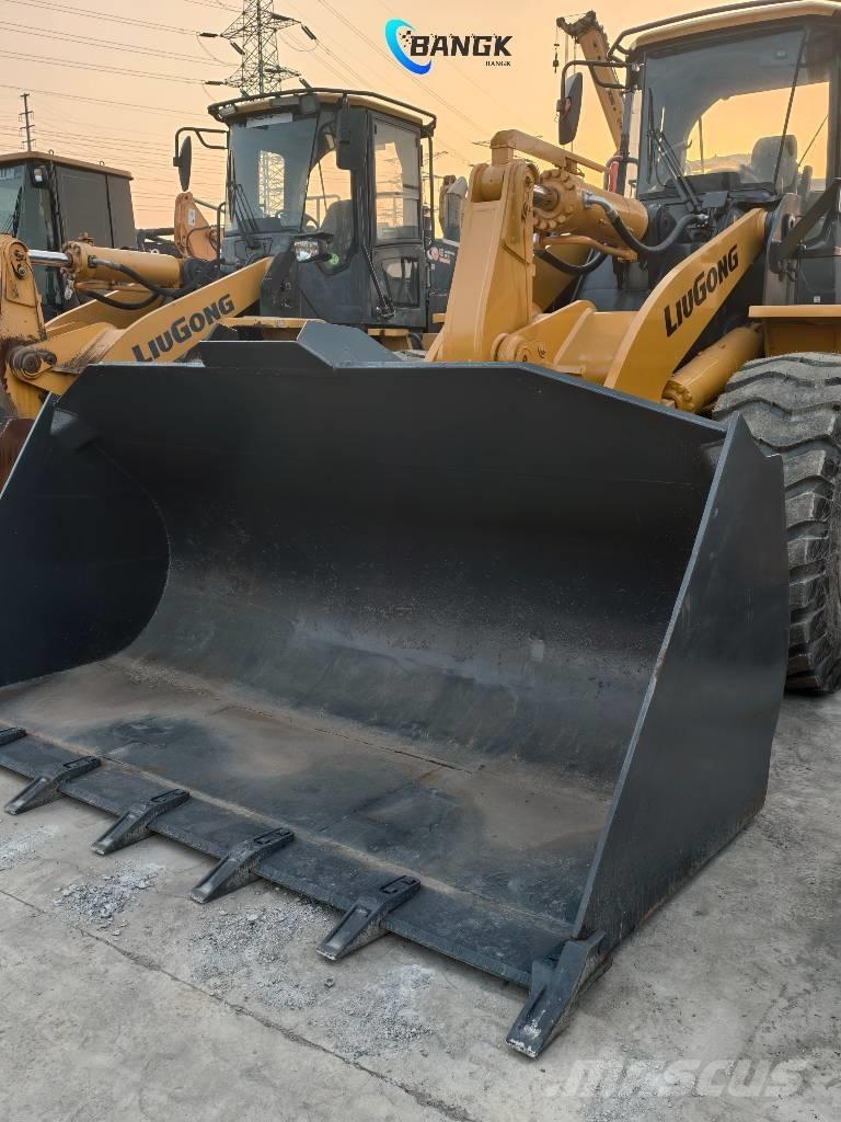 LiuGong CLG870H ホイールローダー・タイヤショベル