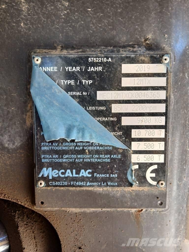 Mecalac 12 MTX ホイール式油圧ショベル（パワーショベル・ユンボ・バックホー）