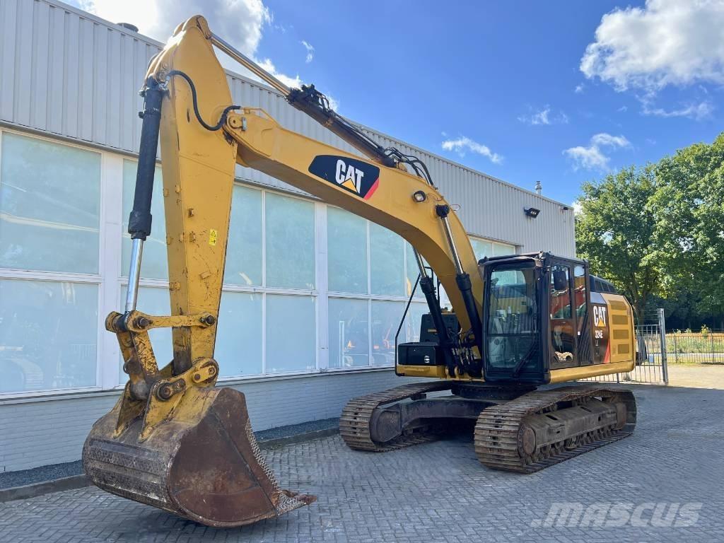 CAT 324 E LN   2013 大型油圧ショベル12t以上（パワーショベル・ユンボ）