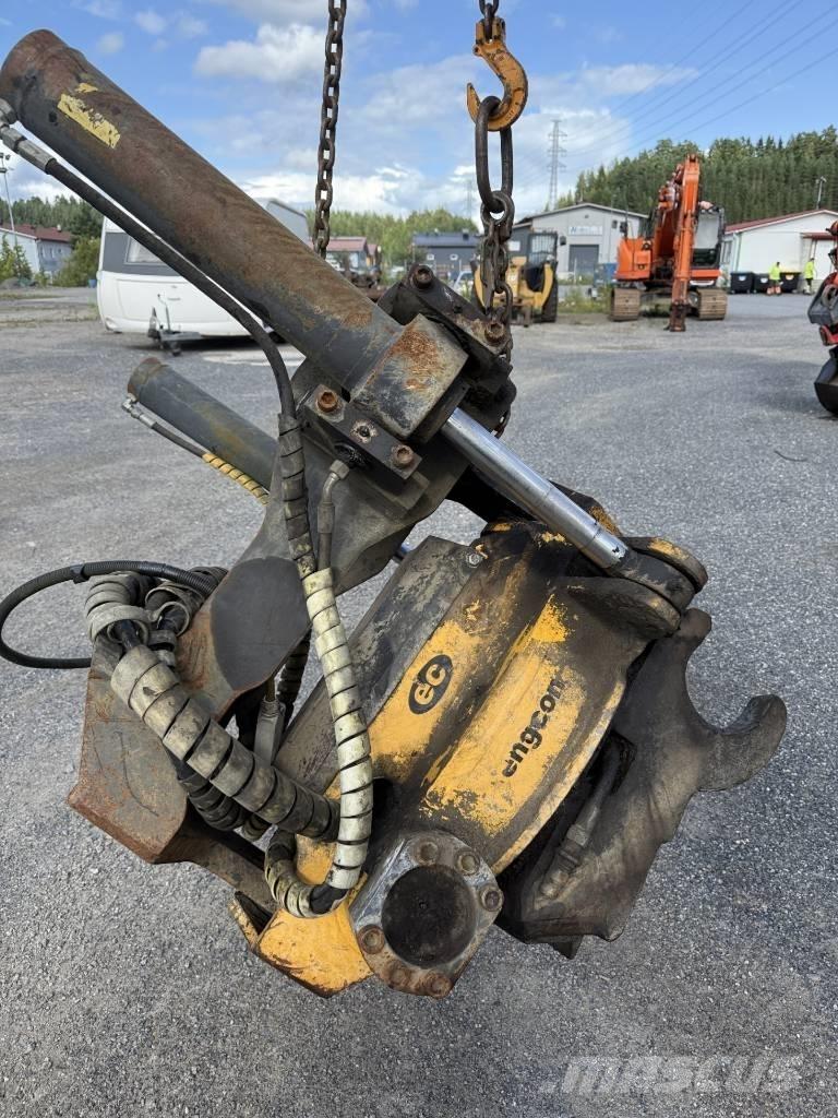 Engcon EC20B ローテーター