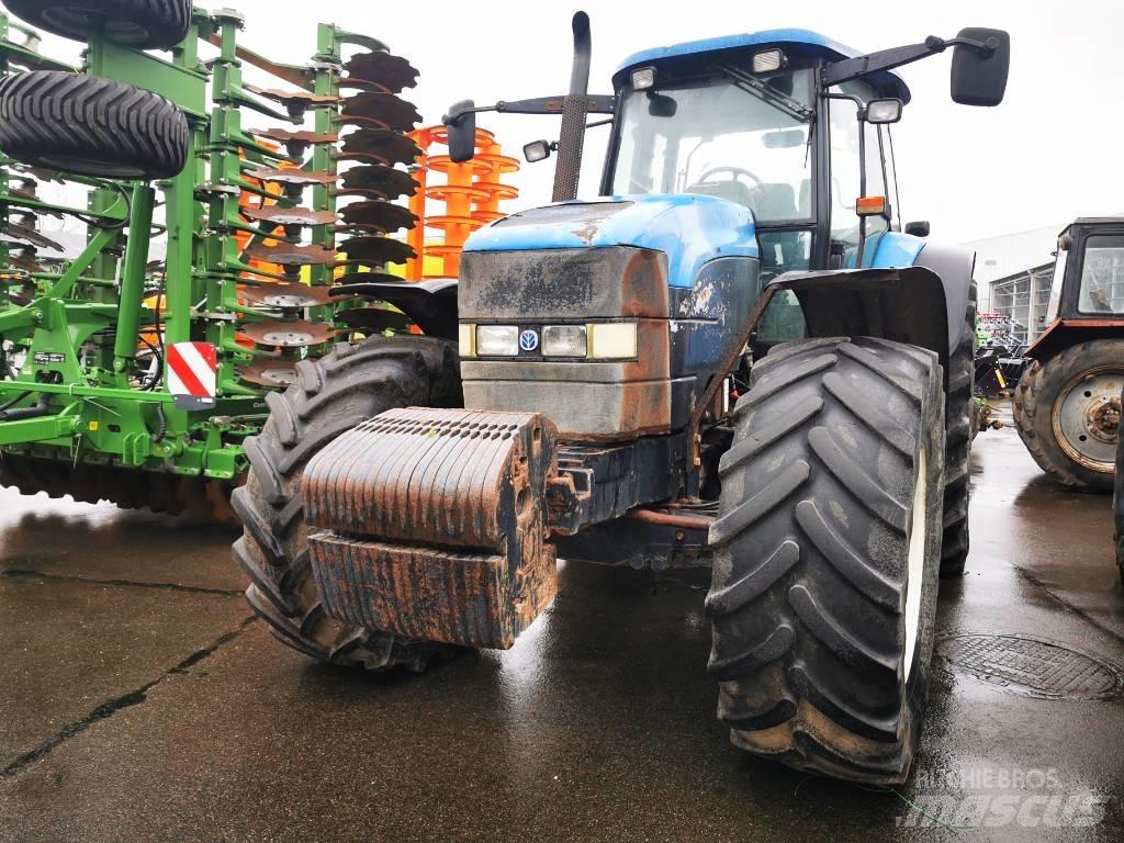 New Holland TM 190 トラクター
