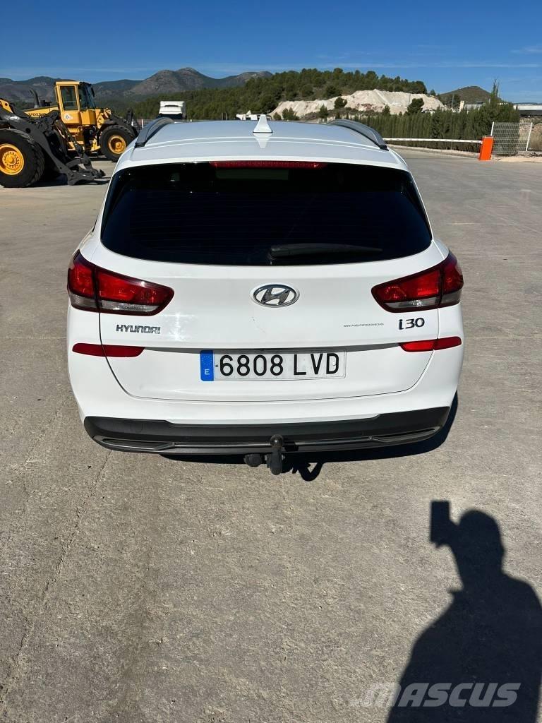 Hyundai I30 自動車
