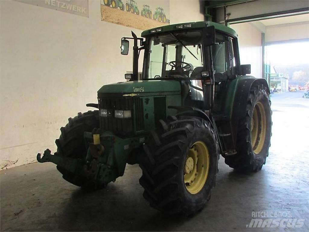 John Deere 6310 トラクター