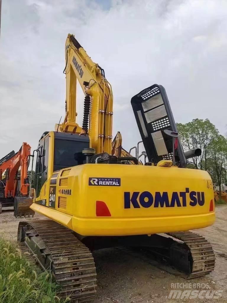Komatsu 240LC-8 大型油圧ショベル12t以上（パワーショベル・ユンボ）