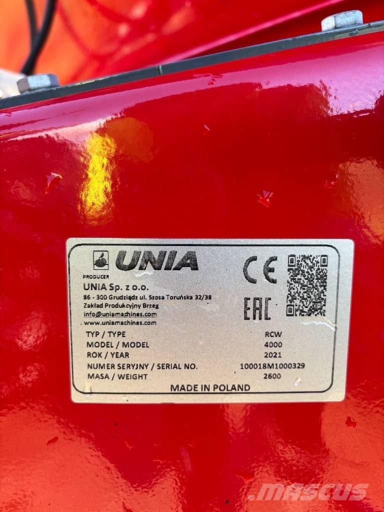 Unia RCW ミネラル散布機