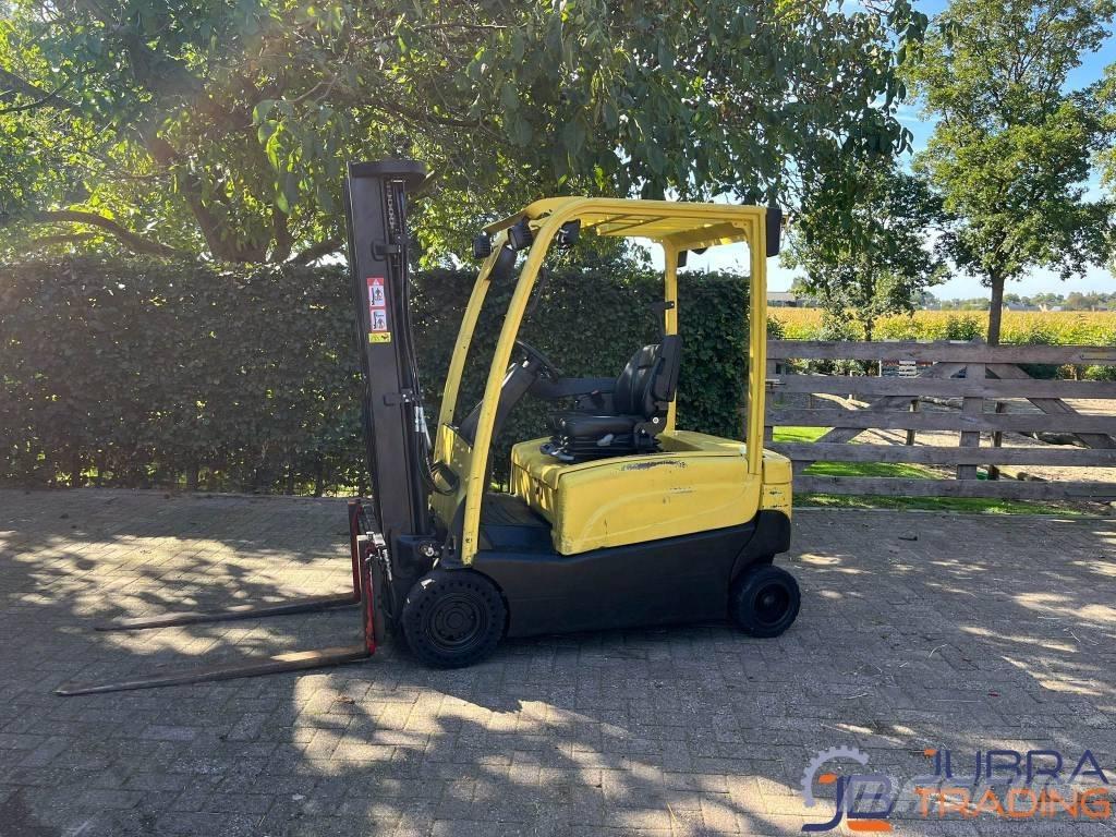 Hyster J1.6XN バッテリーフォークリフト