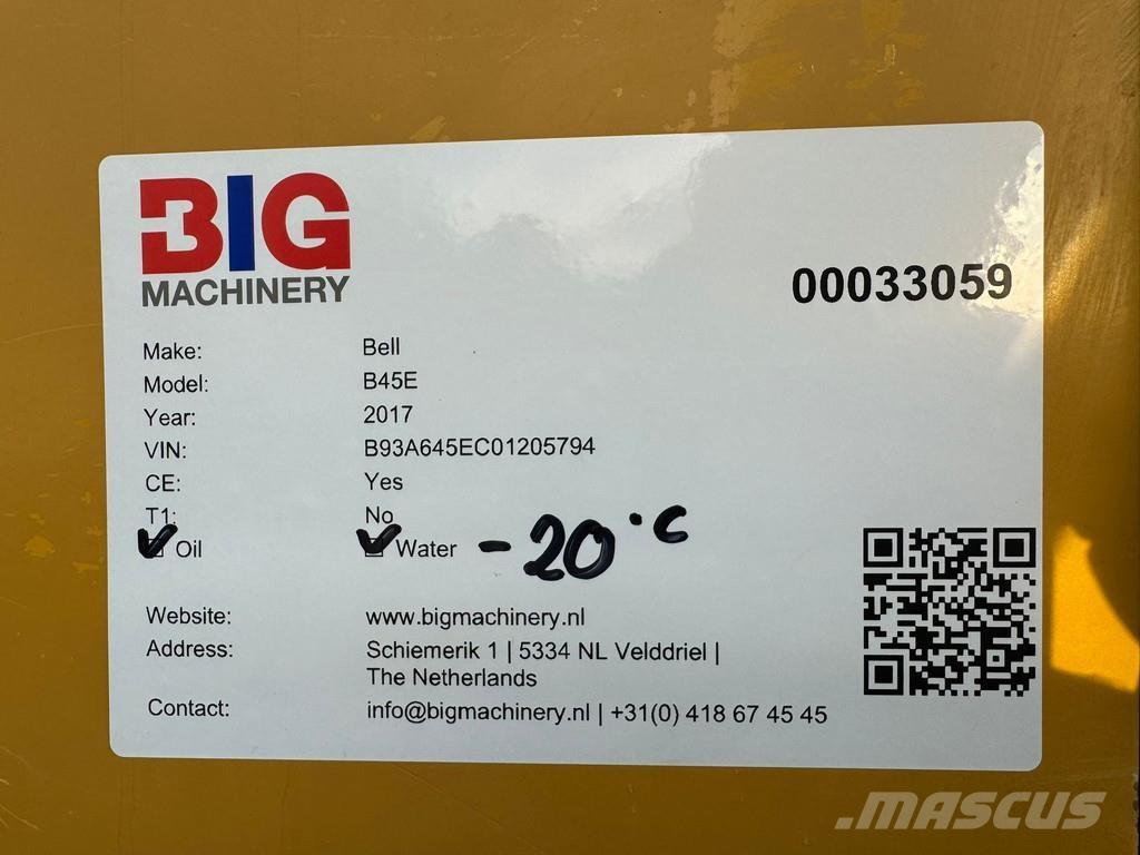 Bell B45E アーティキュレート式ダンプトラック