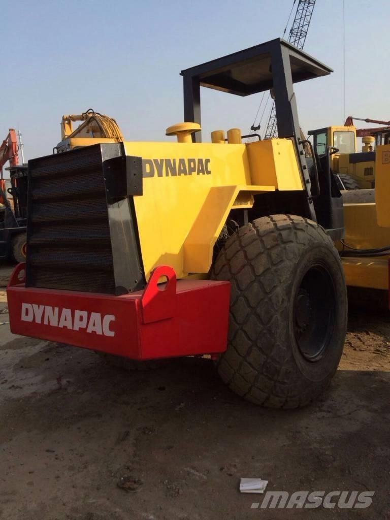 Dynapac CA 30 D 振動ローラ