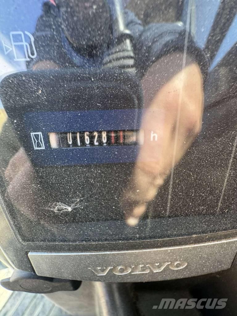 Volvo EC 35 C ミニ油圧ショベル 7t以下（ミニユンボ・ミニディガー）