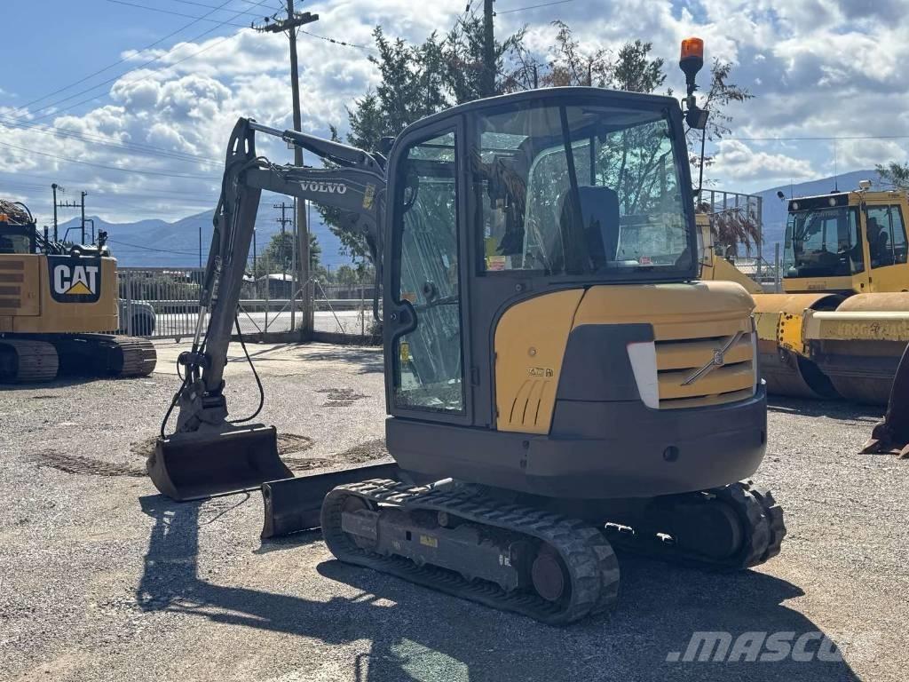 Volvo EC 35 C ミニ油圧ショベル 7t以下（ミニユンボ・ミニディガー）