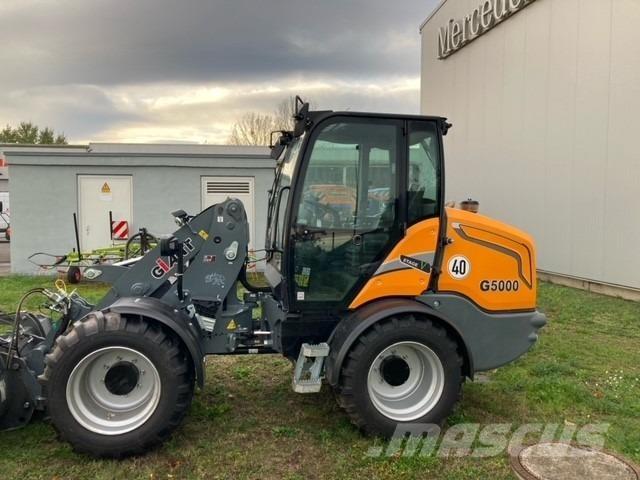 GiANT G5000 ホイールローダー・タイヤショベル