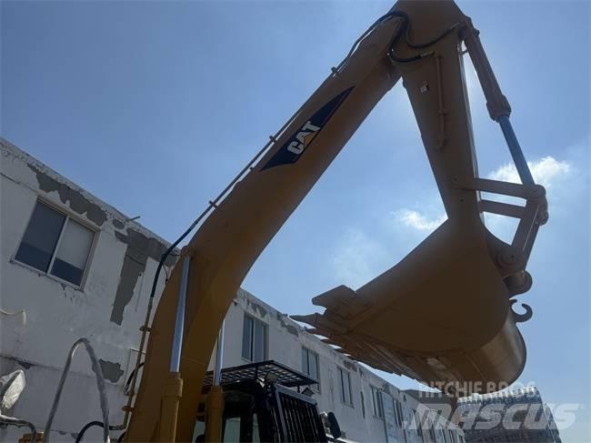 CAT 320 C L 大型油圧ショベル12t以上（パワーショベル・ユンボ）