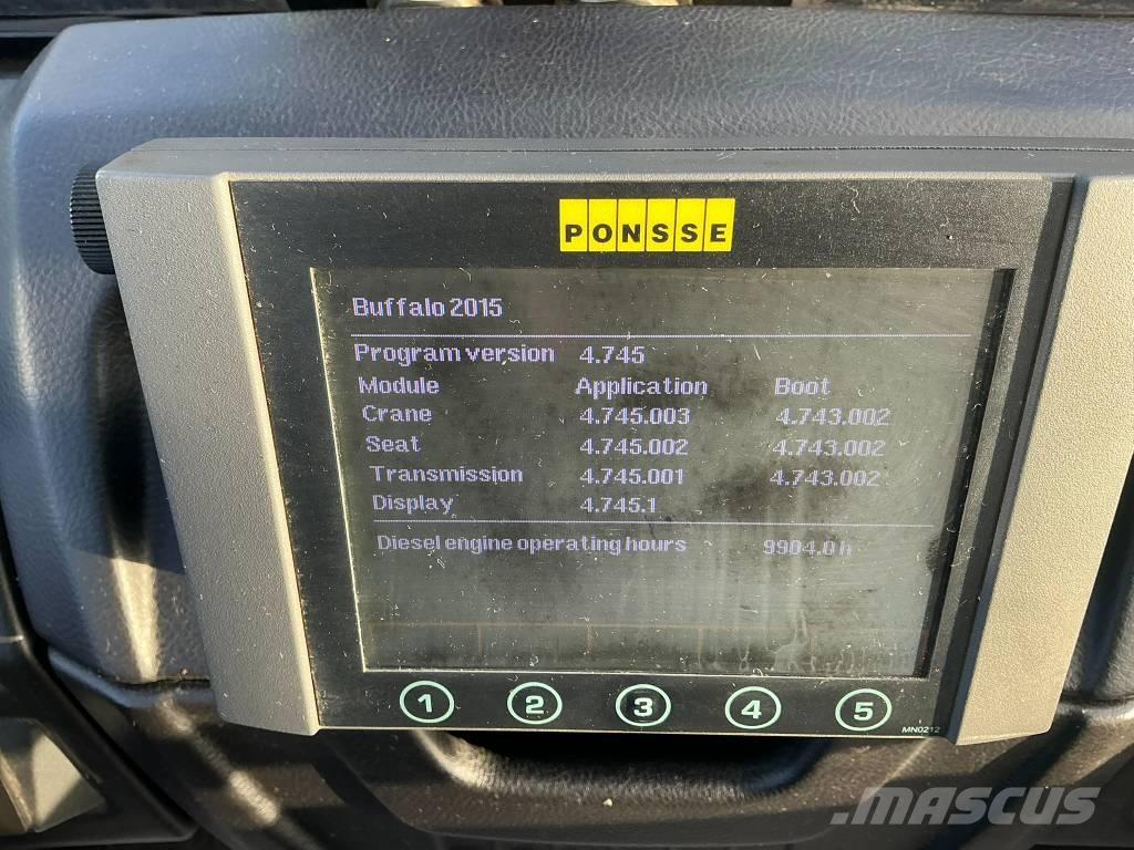 Ponsse Buffalo 8W フォワーダー