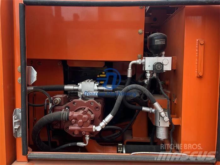 Doosan DH 150 LC-7 大型油圧ショベル12t以上（パワーショベル・ユンボ）