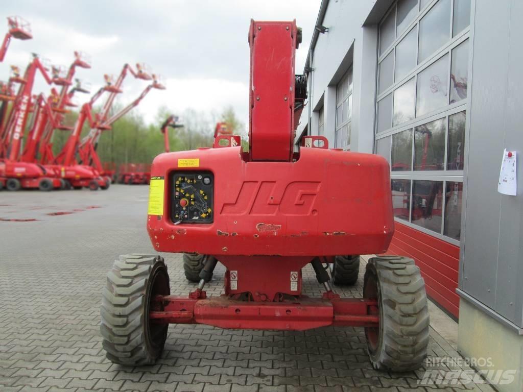 JLG E 600 JP ブームリフト　屈伸型