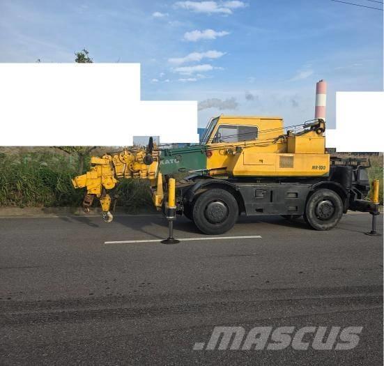 Kato MR 100 ラフテレーンクレーン