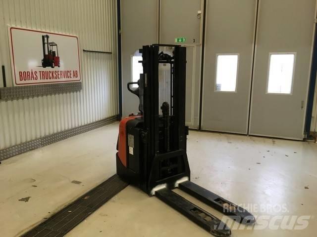 BT SPE 125 L ウォーキンフォークリフト