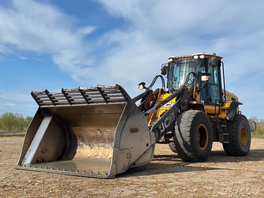 JCB 437 HT ホイールローダー・タイヤショベル