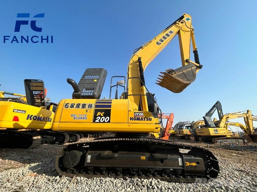 Komatsu PC 200-8 大型油圧ショベル12t以上（パワーショベル・ユンボ）