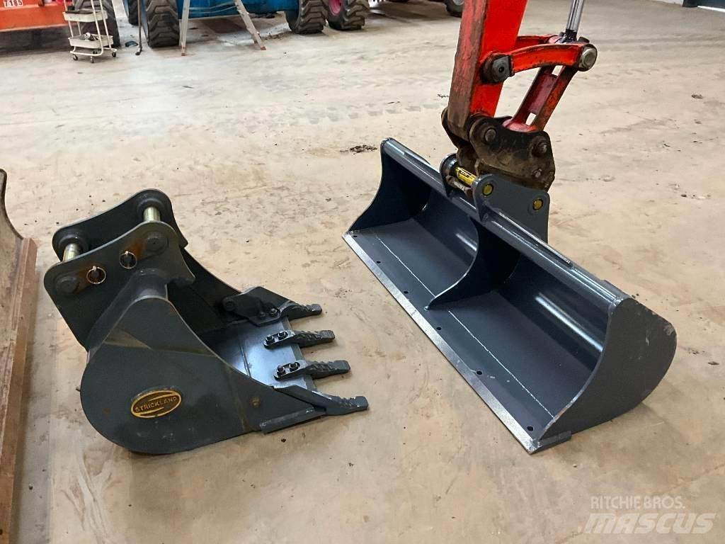 Kubota U 55-4 ミニ油圧ショベル 7t以下（ミニユンボ・ミニディガー）