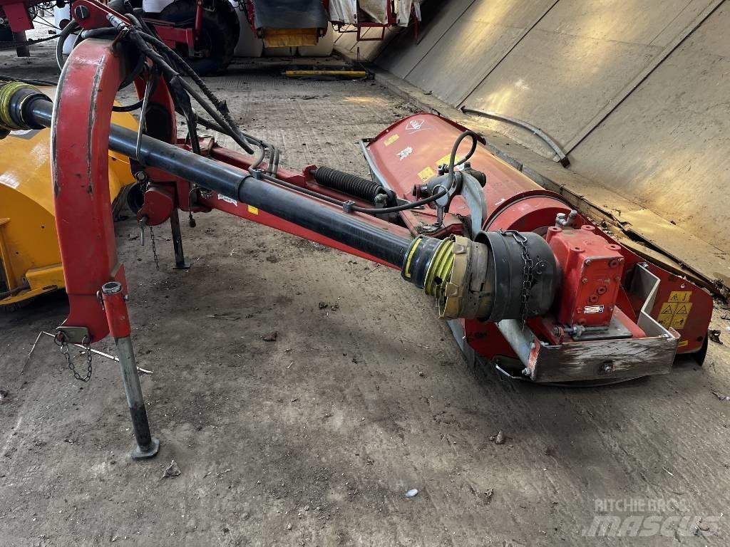 Kuhn TBES 262 モアー