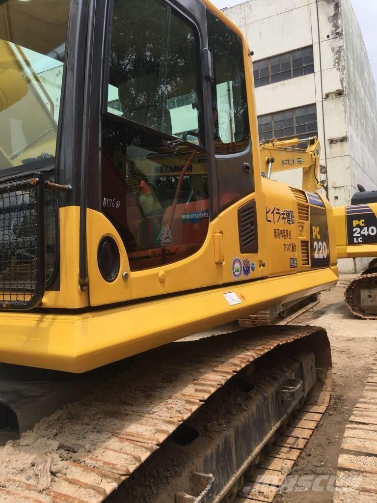 Komatsu pc220-8 大型油圧ショベル12t以上（パワーショベル・ユンボ）