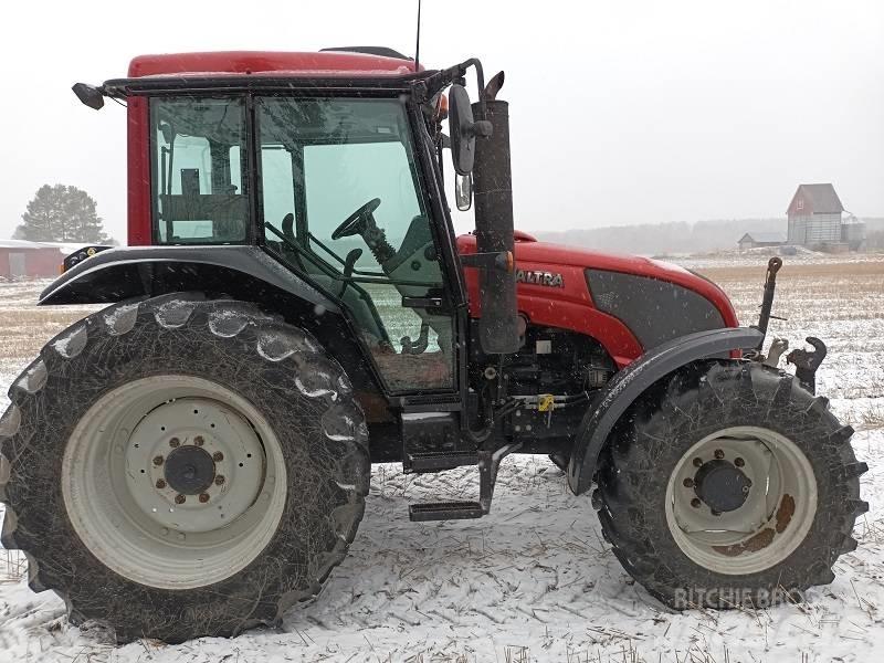 Valtra A 93 HITECH トラクター