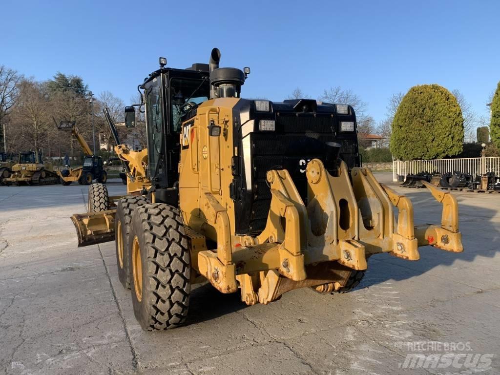 CAT 140 M 3 モーターグレーダー