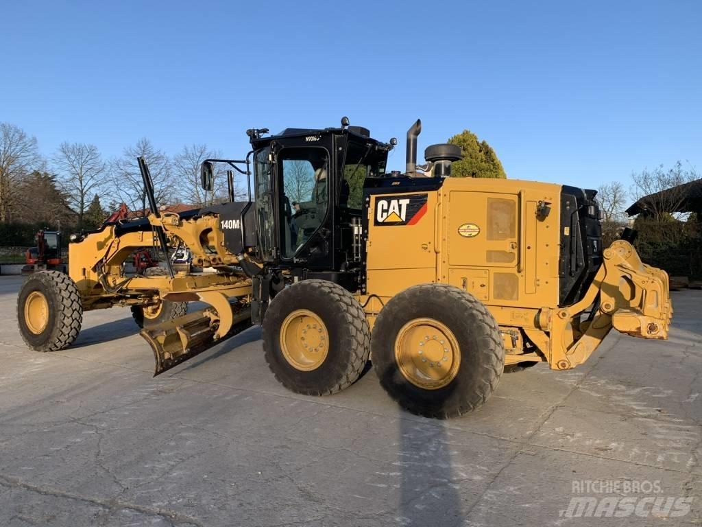 CAT 140 M 3 モーターグレーダー