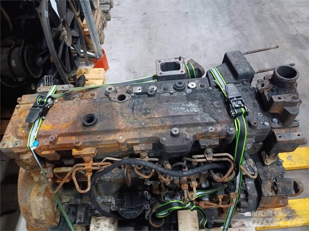John Deere 6090HT エンジン