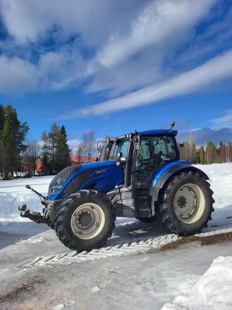 Valtra T174e Direct トラクター