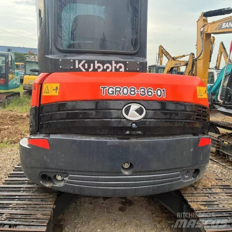 Kubota U 48 ミニ油圧ショベル 7t以下（ミニユンボ・ミニディガー）