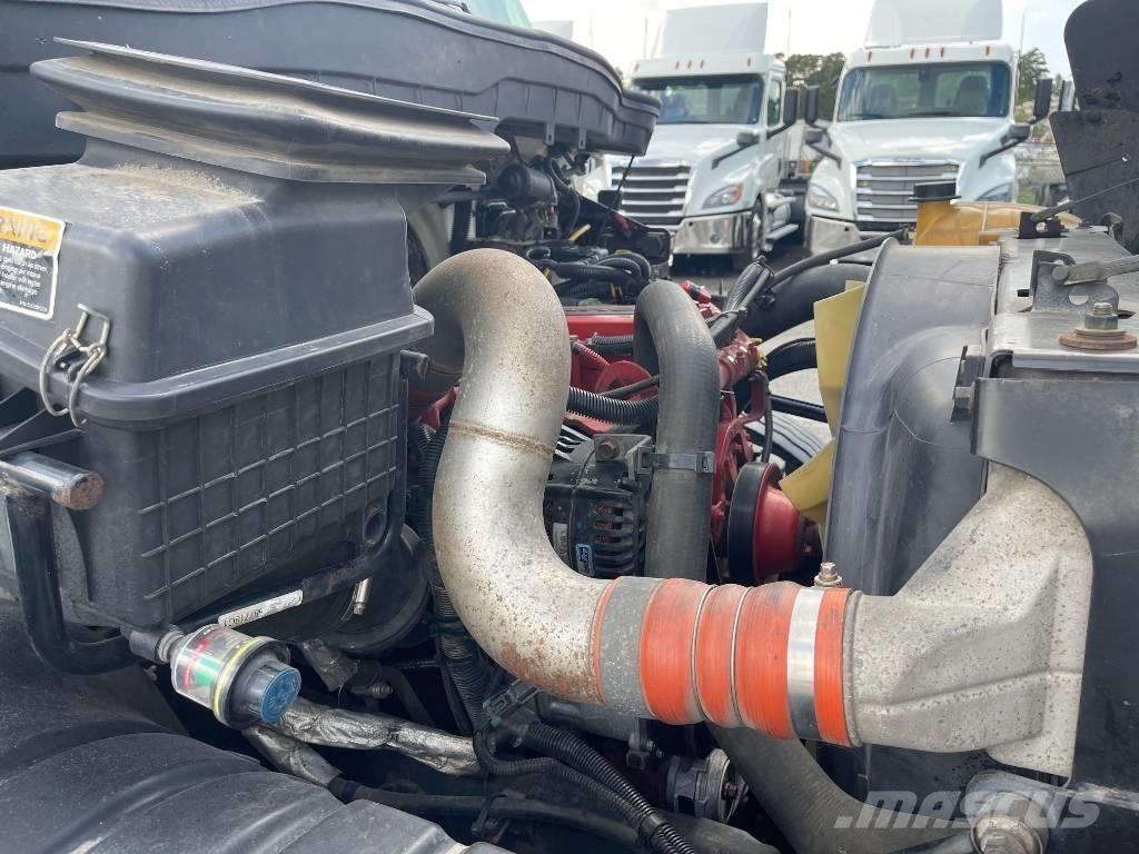 International 4300 ボックスボディー、ウイング、箱車