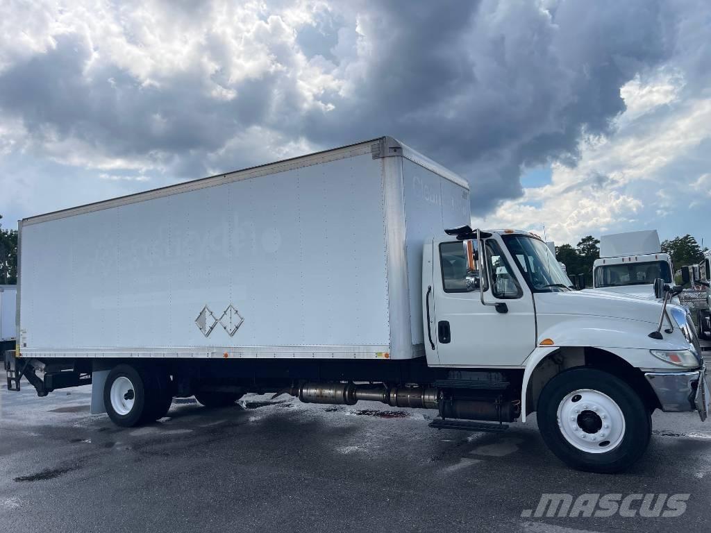 International 4300 ボックスボディー、ウイング、箱車