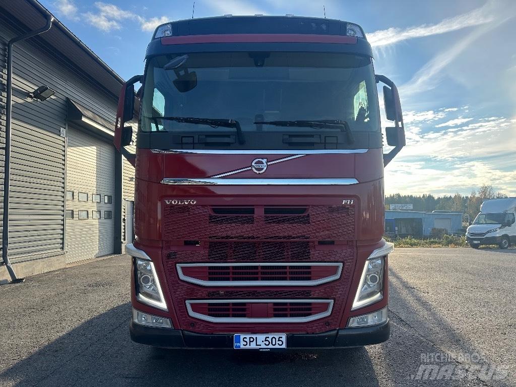 Volvo FH13 540 6x4 アームロール