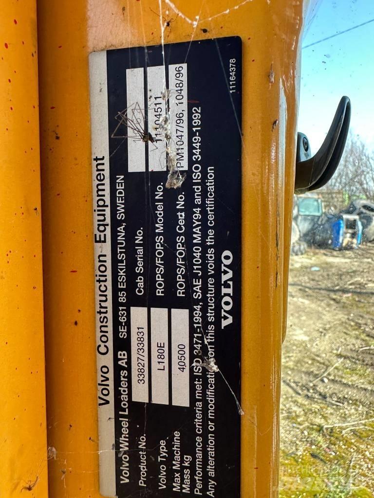 Volvo L 180 E CABIN キャビン及び内装