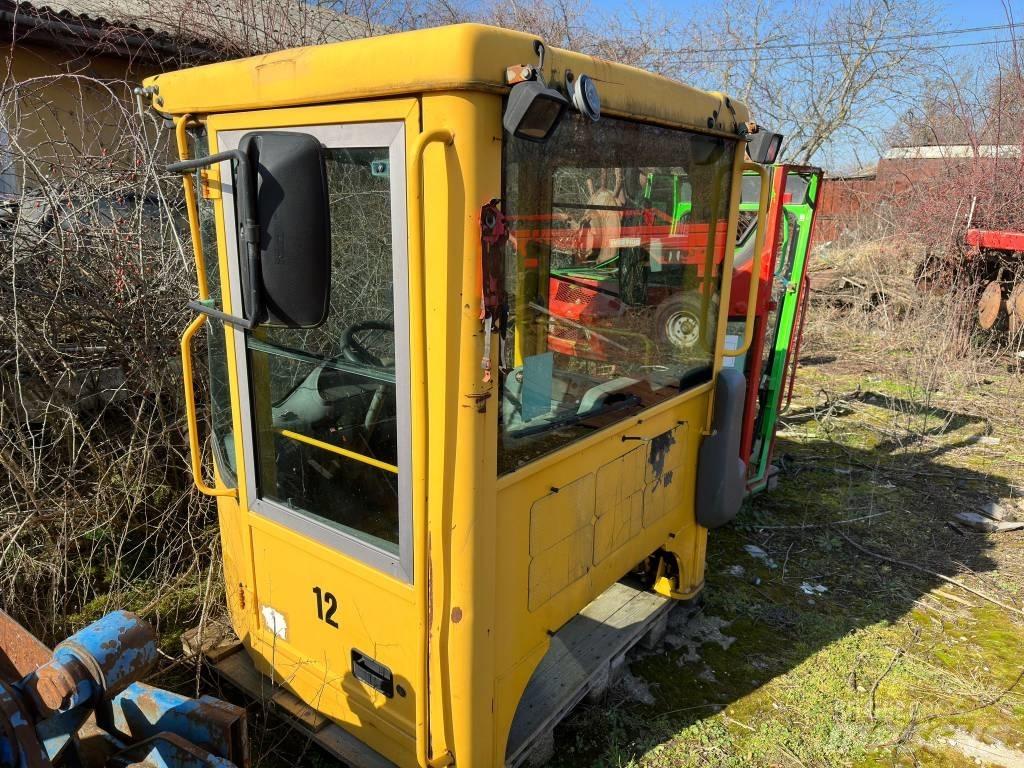 Volvo L 180 E CABIN キャビン及び内装