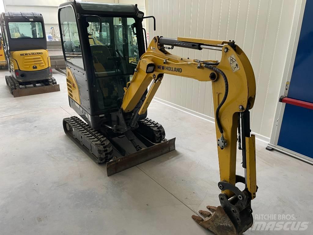 New Holland E 18 C ミニ油圧ショベル 7t以下（ミニユンボ・ミニディガー）