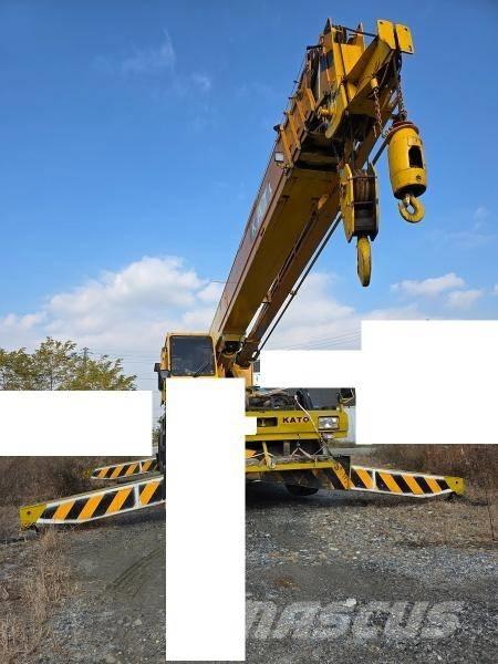 Kato KR 35 H-3 ラフテレーンクレーン