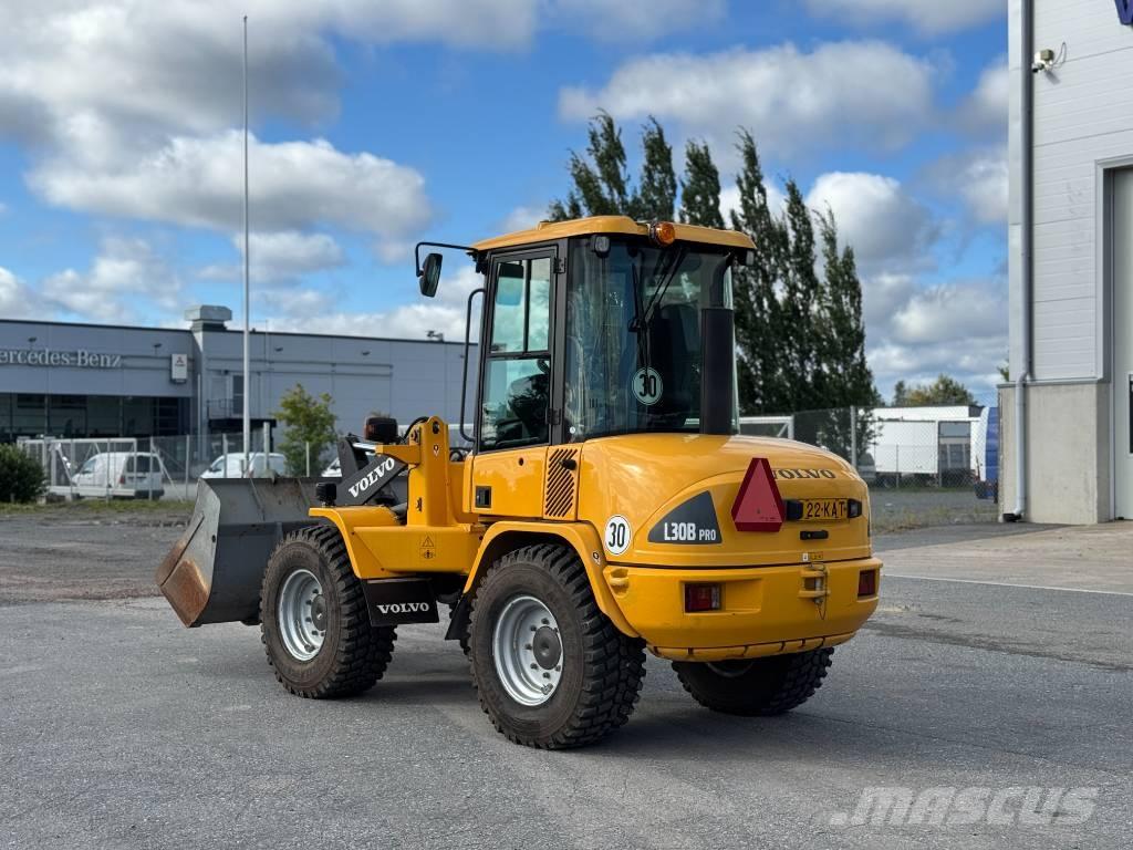 Volvo L 30 B ホイールローダー・タイヤショベル