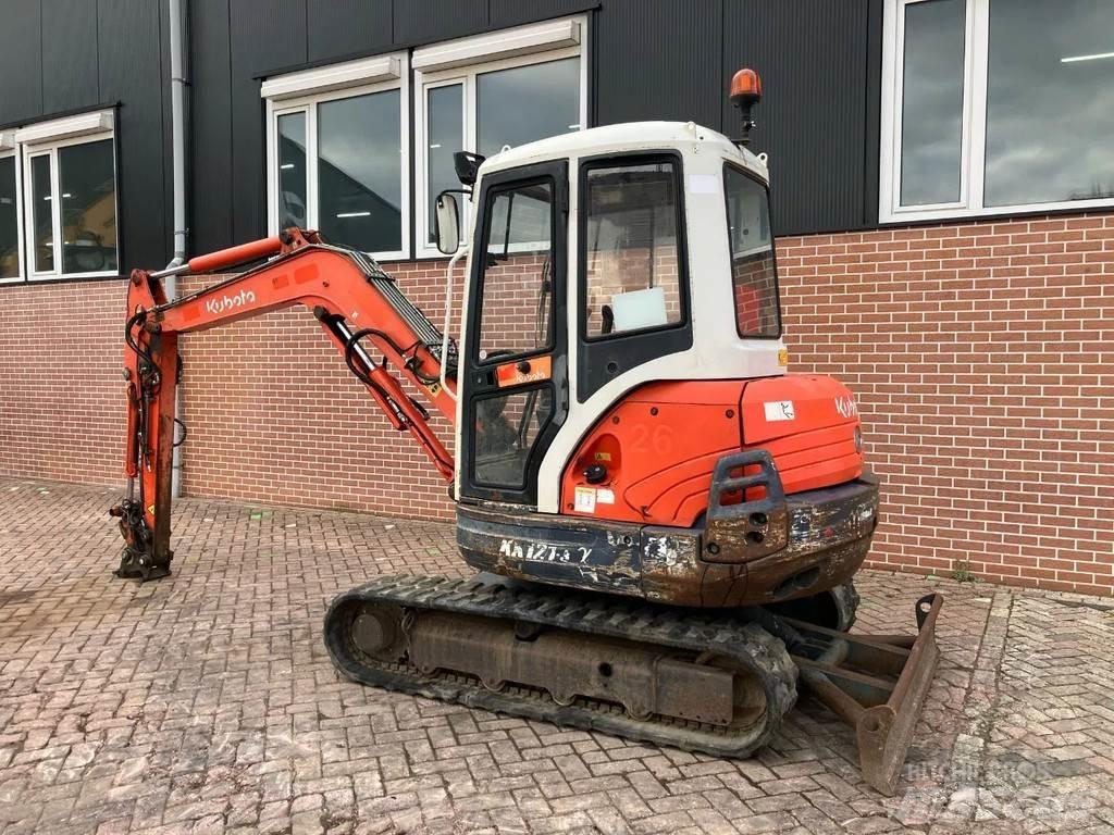 Kubota KX121-3 ミニ油圧ショベル 7t以下（ミニユンボ・ミニディガー）
