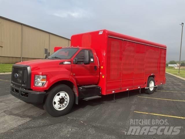 Ford F 650 飲料運送車両