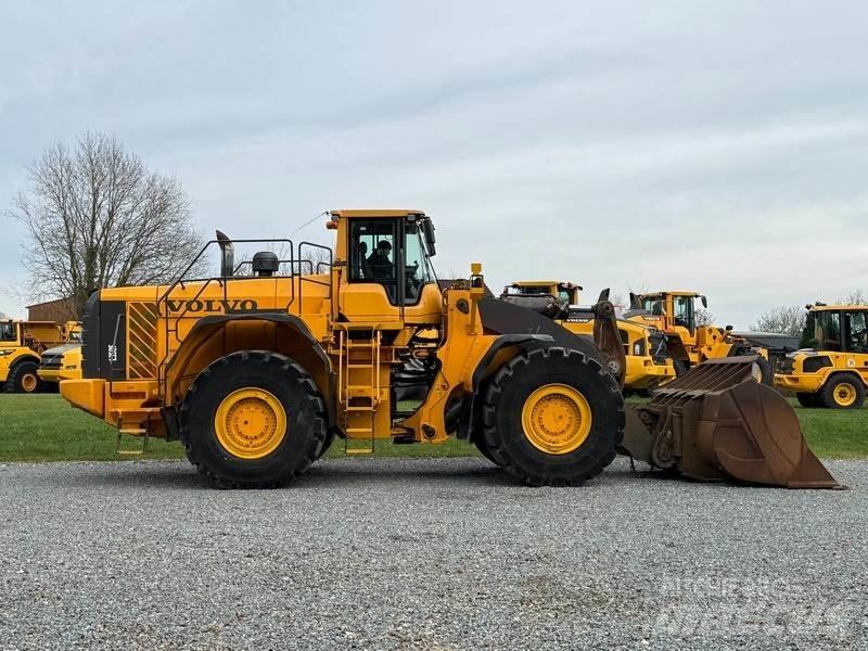 Volvo L 350 F ホイールローダー・タイヤショベル