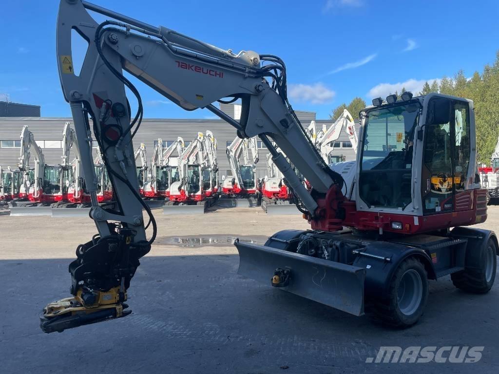Takeuchi TB 295W ホイール式油圧ショベル（パワーショベル・ユンボ・バックホー）