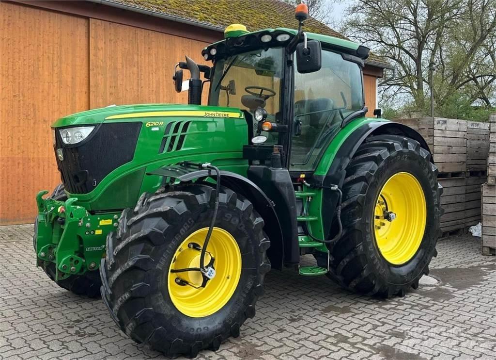 John Deere 6210R トラクター