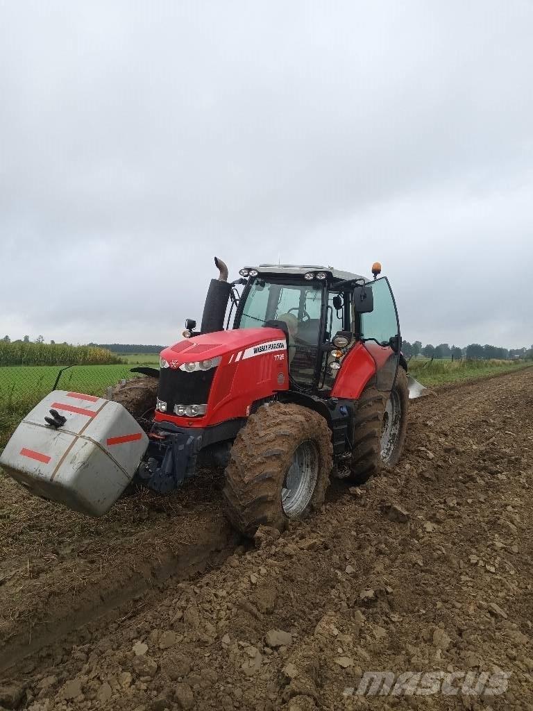 Massey Ferguson 7726 トラクター