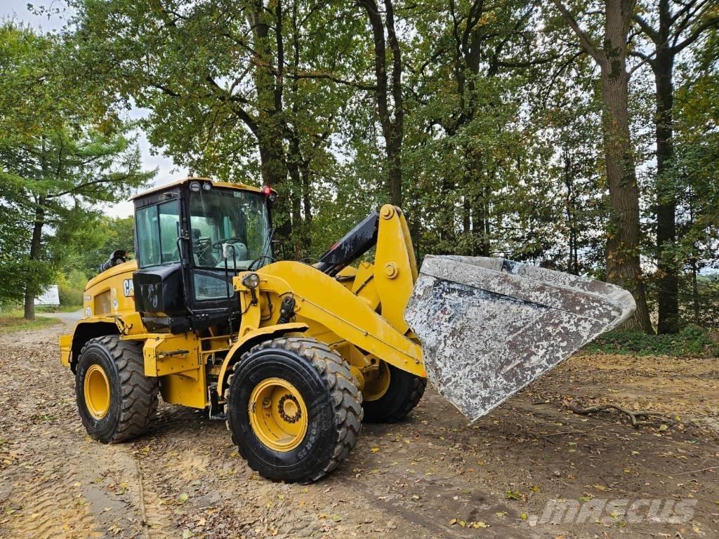 CAT 930 M ホイールローダー・タイヤショベル