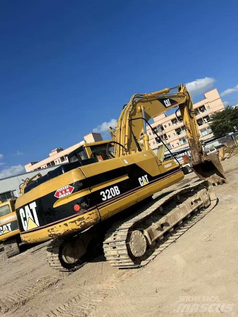 CAT 320 B L 大型油圧ショベル12t以上（パワーショベル・ユンボ）