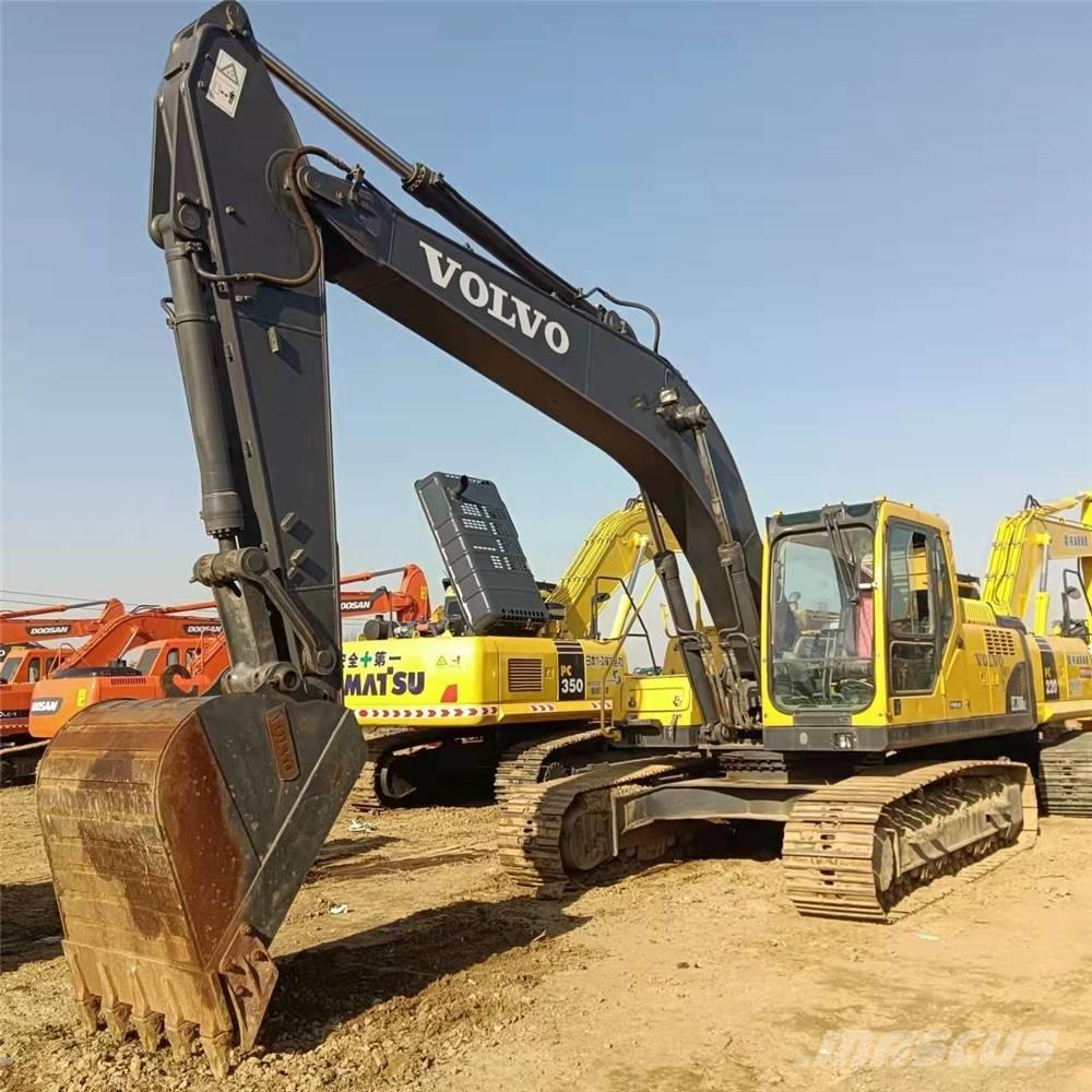Volvo EC210B 大型油圧ショベル12t以上（パワーショベル・ユンボ）