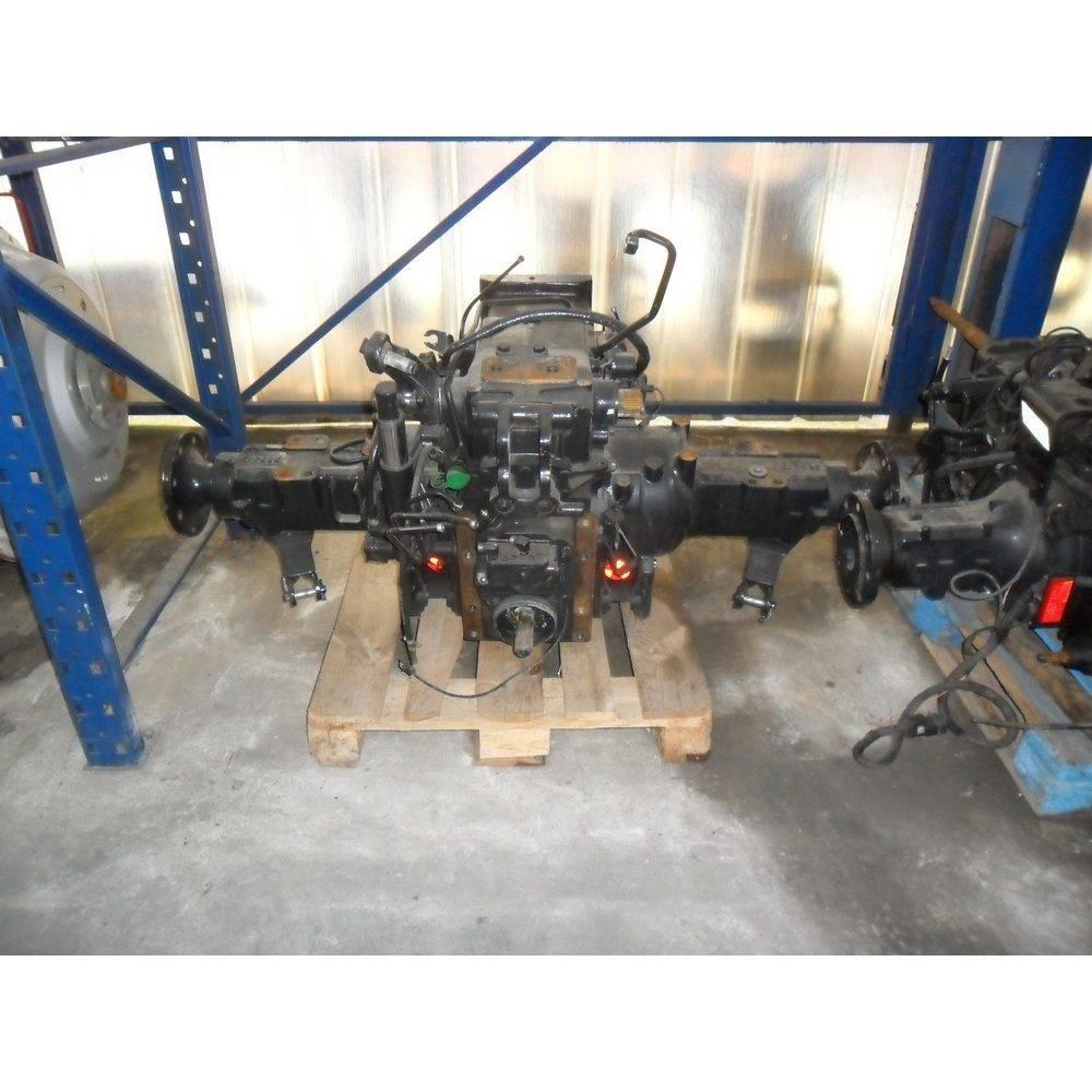 New Holland T 5.90 トランスミッション
